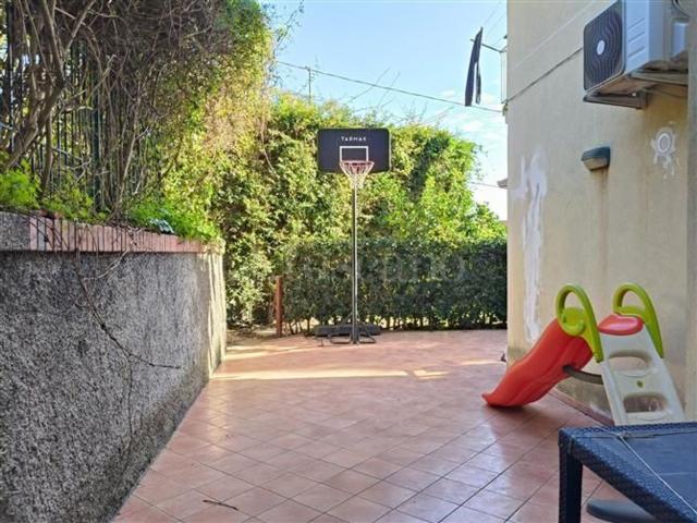 Appartamento in vendita di 110 m² in Via Litteri