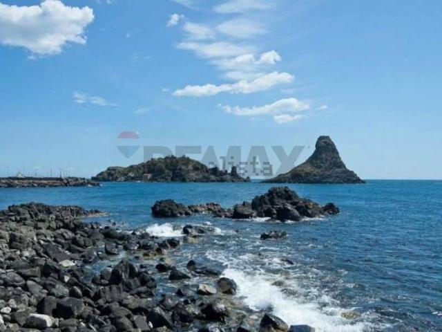 Appartamento in vendita di 110 m² in Via Livorno, 77