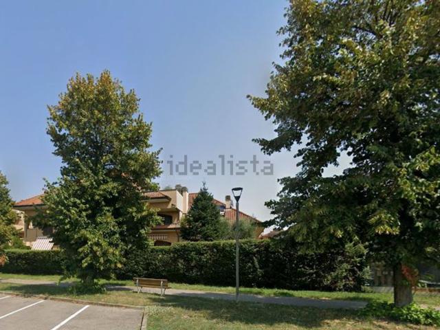 Appartamento in vendita di 110 m² in Via Luigi Cadorna