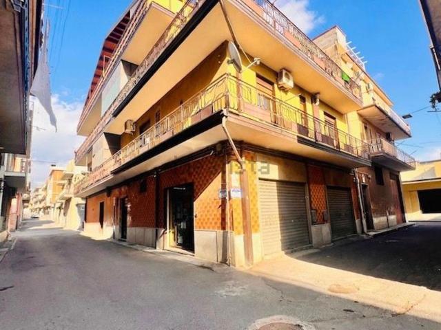 Appartamento in vendita di 110 m² in Via Luigi Longo