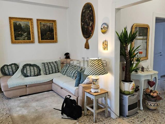 Appartamento in vendita di 110 m² in Via Luigi Lelli, 7