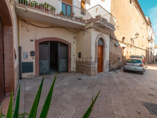 Appartamento in vendita di 110 m² in Via Mozzagrugno, 9