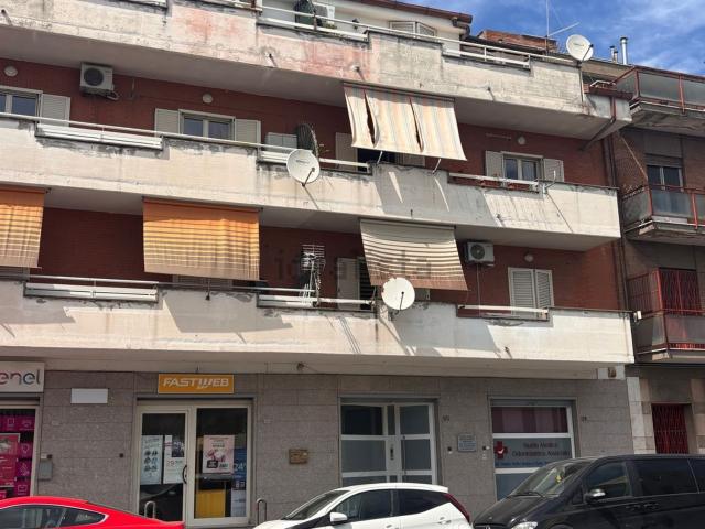 Appartamento in vendita di 110 m² in Via Modena, 2
