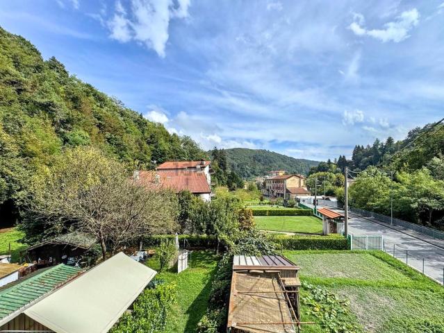 Appartamento in vendita di 110 m² in Via Monte Grappa, 8