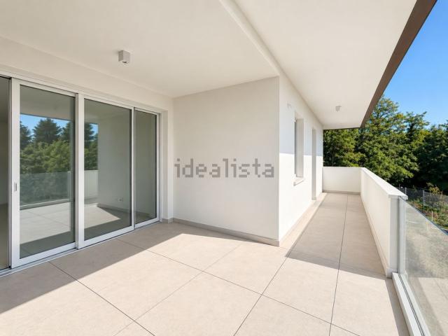 Appartamento in vendita di 110 m² in Via Monte Nero