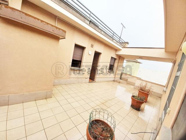 Appartamento in vendita di 110 m² in Via Monte Tambura, 30