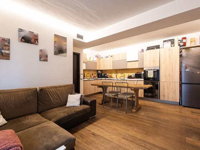 Appartamento in vendita di 110 m² in Via Montello