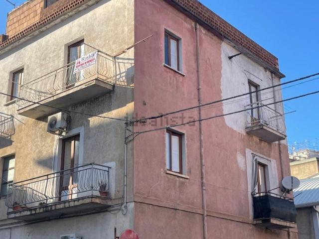 Appartamento in vendita di 110 m² in Via Mattia Preti, 16