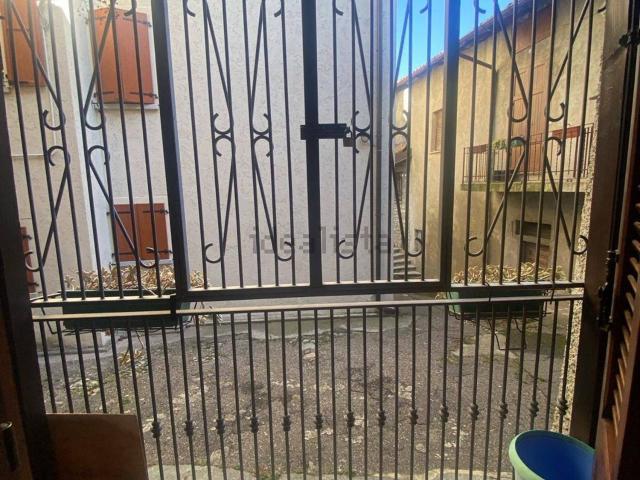 Appartamento in vendita di 110 m² in Via Maggiore, 7