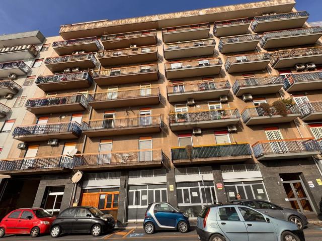 Appartamento in vendita di 110 m² in Via Mario Pagano, 53