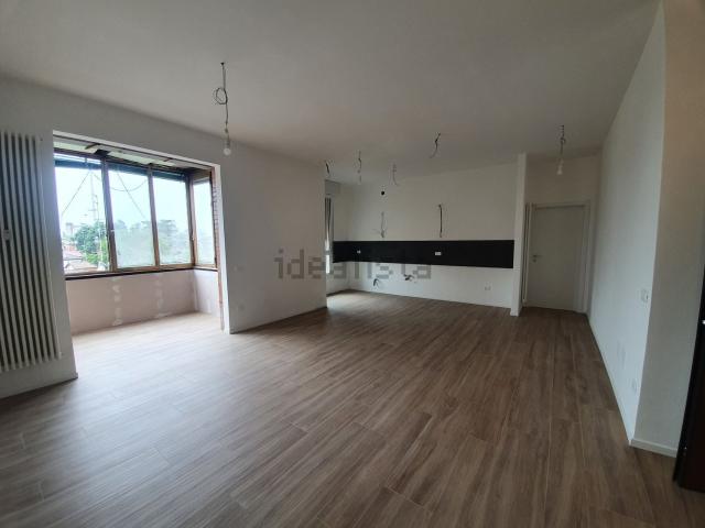 Appartamento in vendita di 110 m² in Via martiri del 1831