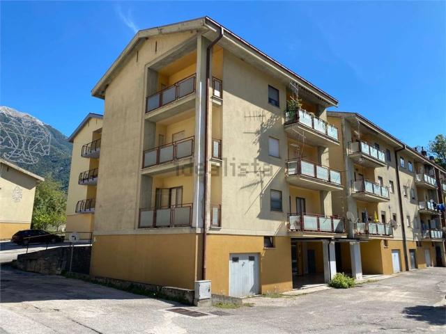 Appartamento in vendita di 110 m² in Via Martiri di Via Fani