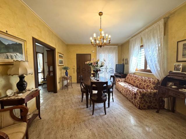 Appartamento in vendita di 110 m² in Via N. Piccinni