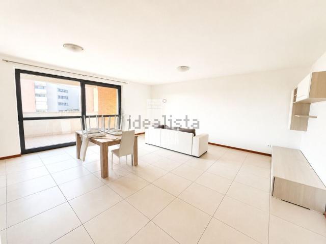 Appartamento in vendita di 110 m² in Via Nobel