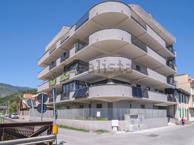 Appartamento in vendita di 110 m² in Via Nazionale, 72