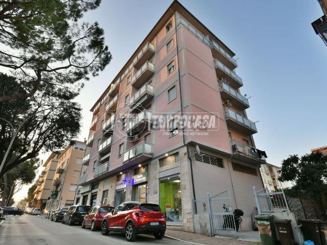 Appartamento in vendita di 110 m² in Via Napoli