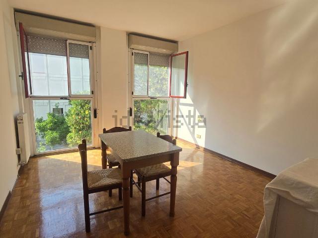 Appartamento in vendita di 110 m² in Via Negrotto Cambiaso