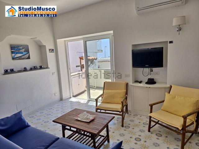Appartamento in vendita di 110 m² in Via Sopramonte