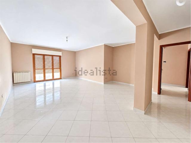 Appartamento in vendita di 110 m² in Via Salemi