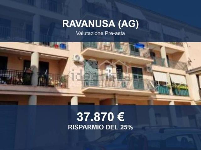 Appartamento in vendita di 110 m² in Via Salvatore Allende, 72