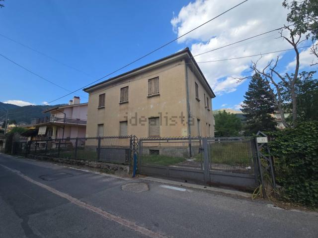 Appartamento in vendita di 110 m² in Via San Lorenzo, 39