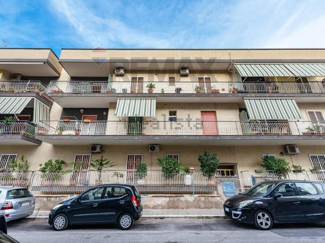 Appartamento in vendita di 110 m² in Via San Remo, 21
