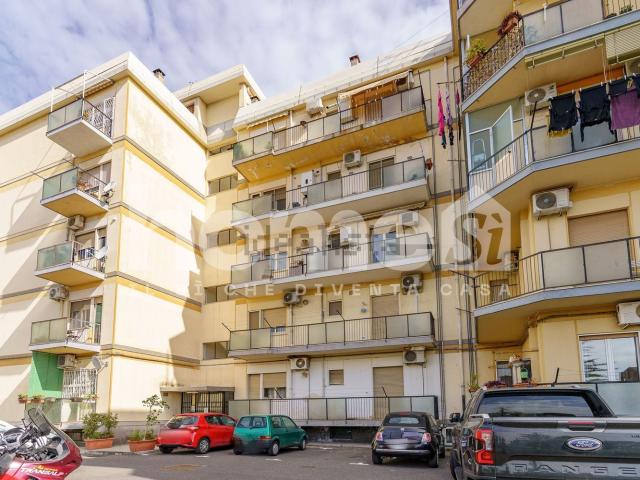 Appartamento in vendita di 110 m² in Via San Sofia, 55