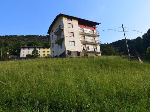 Appartamento in vendita di 110 m² in Via Santissima Trinità