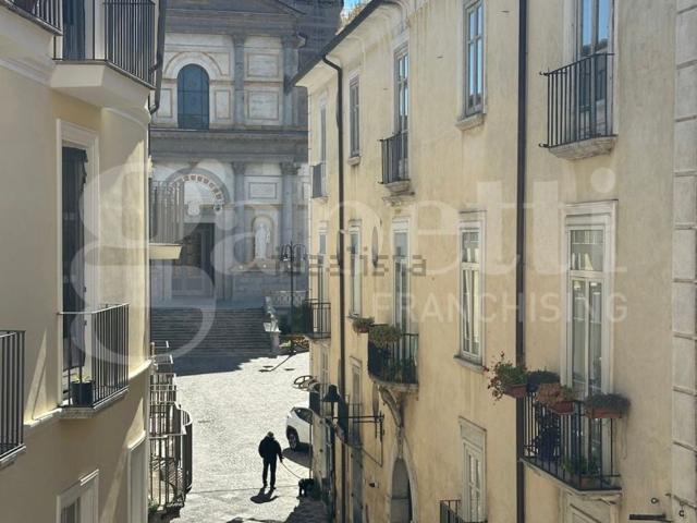 Appartamento in vendita di 110 m² in Via Santissimo, 1