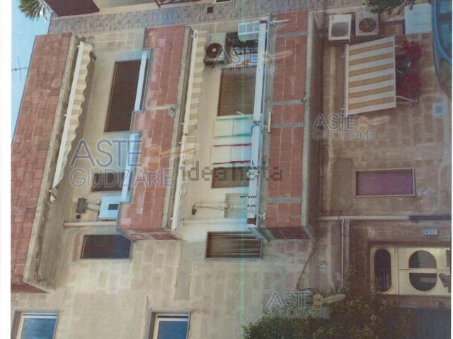 Appartamento in vendita di 110 m² in Via Sardegna, 118