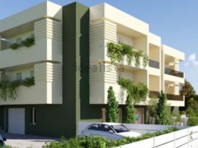 Appartamento in vendita di 110 m² in Via Sassara