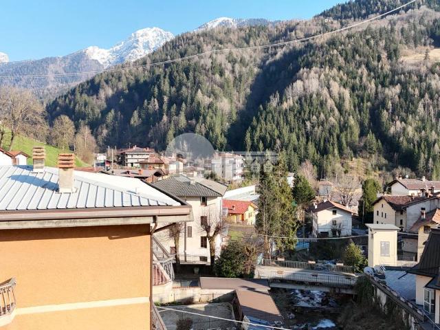 Appartamento in vendita di 110 m² in Via Scaletti, 17