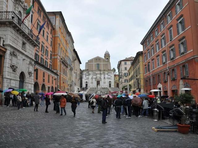 Appartamento in vendita di 110 m² in Via Scrima, 54