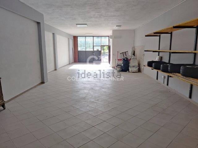 Appartamento in vendita di 110 m² in Via Silvio Pellico