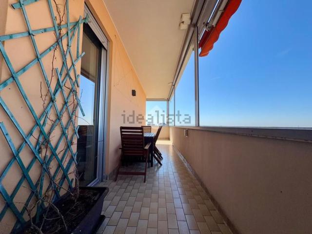 Appartamento in vendita di 110 m² in Via Sporting Mirasole, 54