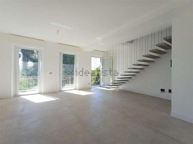 Appartamento in vendita di 110 m² in Via Stura, 61