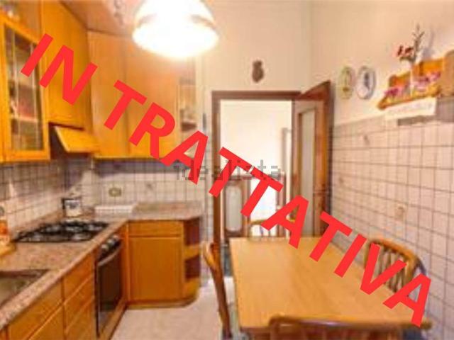 Appartamento in vendita di 110 m² in Via Statale, 35