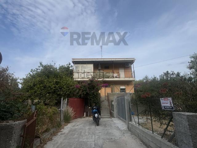 Appartamento in vendita di 110 m² in Via Stazione, 48