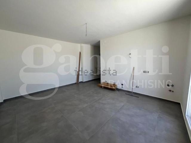 Appartamento in vendita di 110 m² in Via Stradella, 25