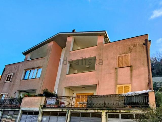 Appartamento in vendita di 110 m² in Via Porta Castagnara