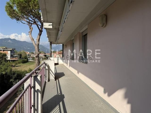 Appartamento in vendita di 110 m² in Via Padova, 54100