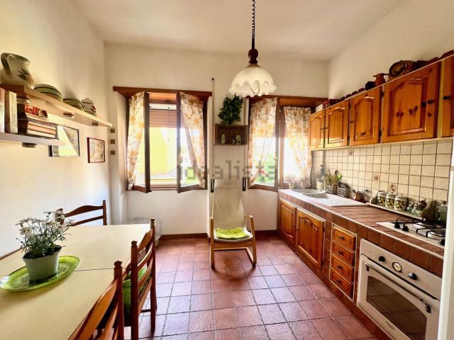 Appartamento in vendita di 110 m² in Via Paola Falconieri, 7