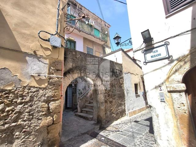 Appartamento in vendita di 110 m² in Via Pizzicagnoli