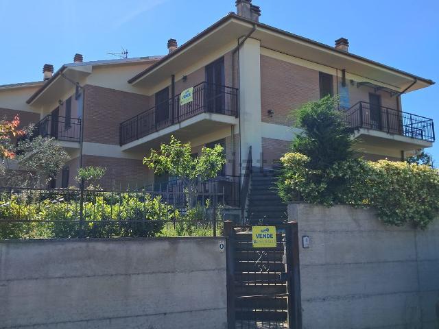 Appartamento in vendita di 110 m² in Via Pian di Stella, 42