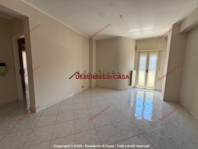 Appartamento in vendita di 110 m² in Via Pier Santi Mattarella, 5