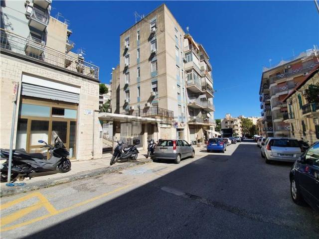 Appartamento in vendita di 110 m² in Via Pietro Longo, 14