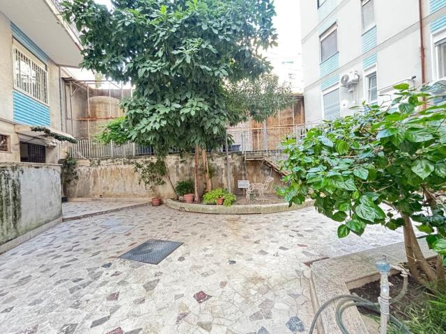 Appartamento in vendita di 110 m² in Via Pietro Longo