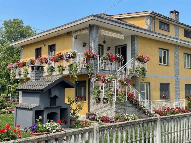 Appartamento in vendita di 110 m² in Via Pinerolo