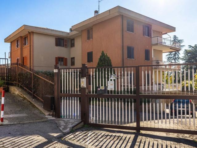 Appartamento in vendita di 110 m² in Via Prataro