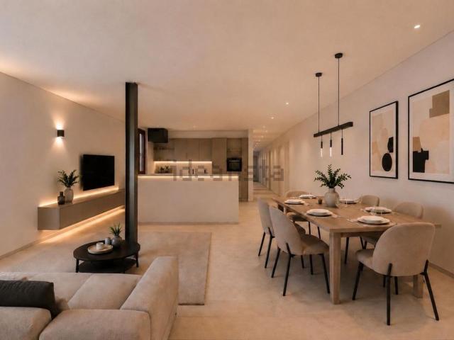 Appartamento in vendita di 110 m² in Via Principe Umberto